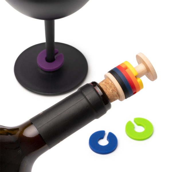 Alternative view of Novix Cork Cap