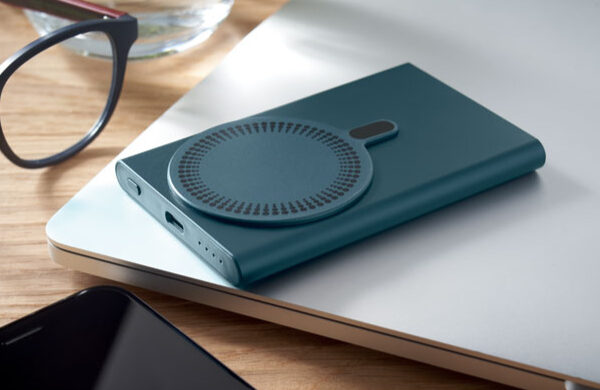 Alternative view of Pawtt Power Bank (recycled Alu)