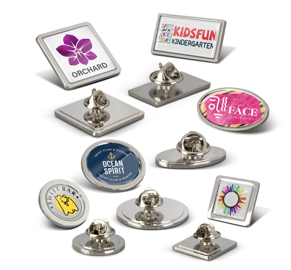 Alternative view of Altura Lapel Pin - Square Large